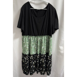 SHEIN Curve Dress Women's Size 4XL Short Sleeve Tiered Ruffle Black Green